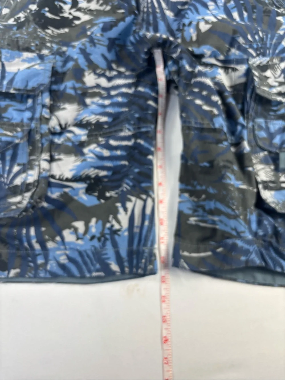 Wear First Blue Camo Cargo Shorts with Utility Pockets size 34